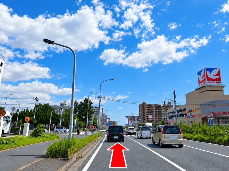 国道14号 イトーヨーカドーのある交差点